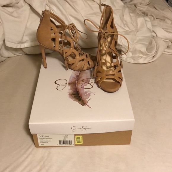 Heels - Picture 2 of 4